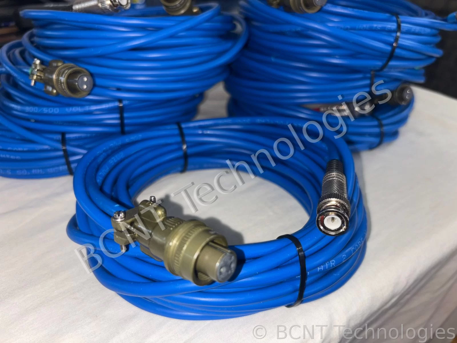 Vibration Sensor cable - MIL to BNC - View 4 (SKU: BCNT-JS-LK-05)